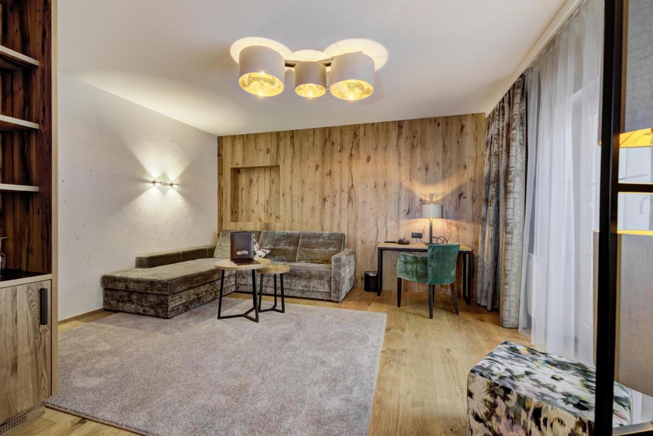 Hotel Brigitte Ischgl Esterno foto